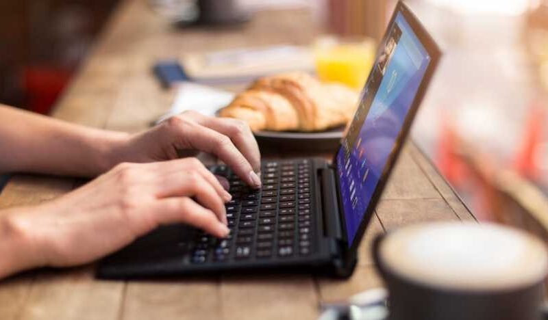 Milioane de mailuri adresate angajaților Pentagonului au fost redirecționate greșit către conturi din Mali