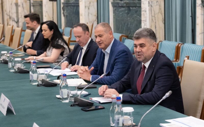 PSD propune reducerea numărului de secretari de stat și acordarea de vouchere de vacanță pentru anumiți bugetari SURSE