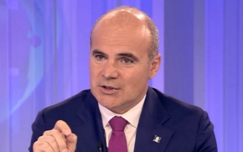PNL nu rupe coaliţia, dar vrea remanieri. Rareş Bogdan: „Să fie puţin energizat Guvernul în perspectiva toamnei destul de dificile”