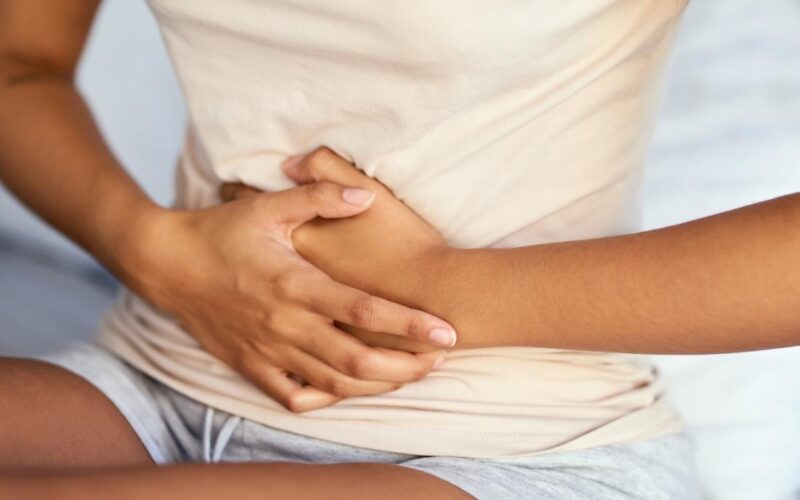 Durerea abdominală – Ce probleme poți avea în funcție de localizarea durerii