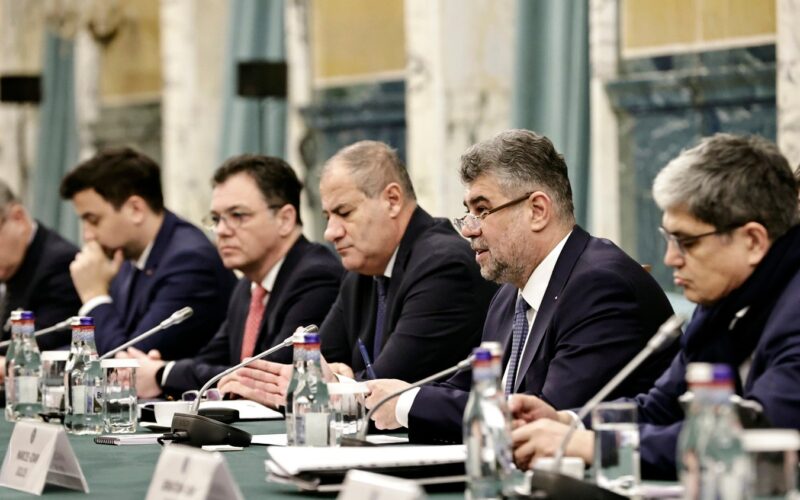 Ciolacu: Îmi doresc un dialog permanent cu mediul de afaceri. Doar împreună vom găsi soluţii pentru creşterea economiei