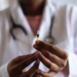 Vaccinul inovator cu ADN combate COVID-19, imitând virusul