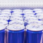 Cât de periculoase pot fi băuturile energizante, care au fost interzise minorilor. Medicii trag un semnal de alarmă