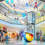 Disney a inaugurat Pixar Place Hotel. Care sunt principalele atracții