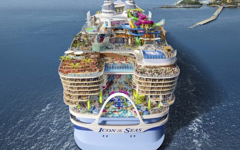Icon of the Seas este cea mai mare navă de croazieră din lume