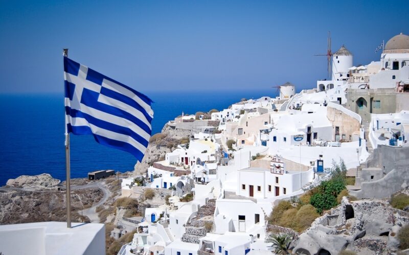 Grecia introduce o nouă taxă turistică