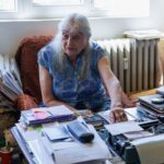 O După-amiază Cu Nora Iuga, Poeta Care Nu Se Sfiește Să Vorbească Despre Erotism, Singurătate și Amor Platonic 