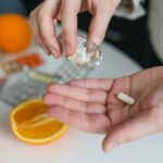 Britanicii vor trata mai ușor 7 afecțiuni comune. NHS lansează „Pharmacy First”, un serviciu menit să le ușureze munca medicilor