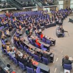 Bugetul Germaniei, adoptat în Bundestag, după săptămâni de dispute /Berlinul trebuie să obțină CREDITE de zeci de miliarde de euro