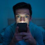 Obiceiurile nocive legate de telefoane provoacă stres cronic