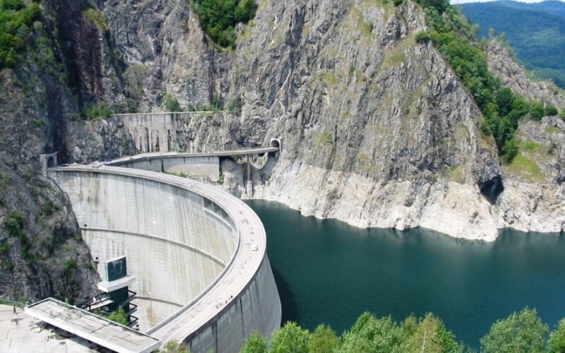 Hidroelectrica scoate la licitație retehnologizarea Amenajării Hidroenergetice Vidraru. Ce valoare are contractul
