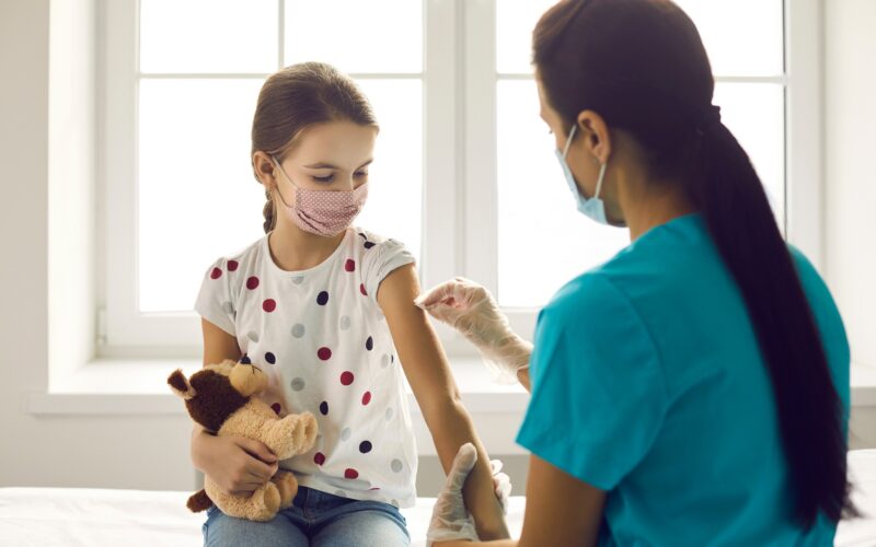România va accesa finanțări de 20 de milioane de euro pentru creșterea ratelor de vaccinare împotriva HPV