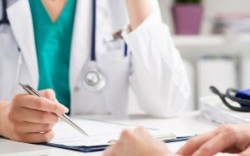 Motivul pentru care tinerii doctori evită medicina de familie. „Există 1.529 de locuri de medic de familie neocupate”