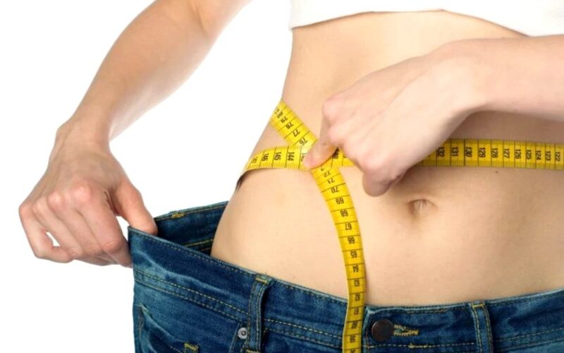 Un bărbat a slăbit 45 de kilograme într-un an: care sunt cele trei trucuri pentru pierderea în greutate VIDEO