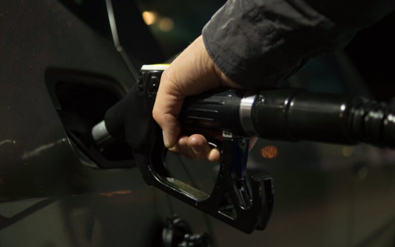 Ce se întâmplă cu PREȚURILE la carburanţi astăzi, 2 septembrie 2024