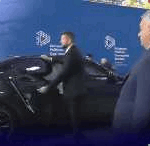 Speculaţii privind motivul pentru care Klaus Iohannis l-a tratat cu spatele pe Viktor Orban. Explicațiile poliției maghiare