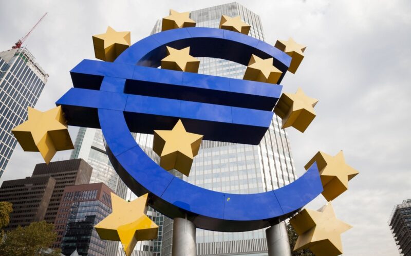 UE a acumulat DATORII semnificative și trebuie să aplice reforme structurale /Sunt necesare „investiții strategice masive”