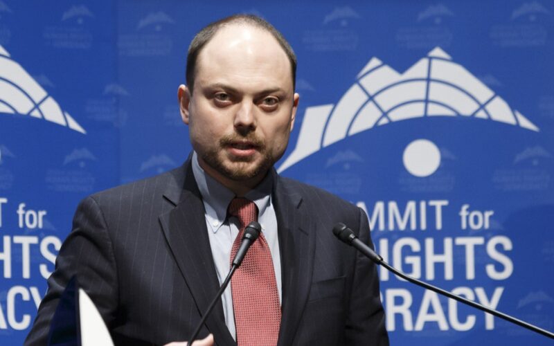 Un important opozant al lui Putin face dezvăluiri despre soarta războiului: „Opoziția rusă poartă negocieri de culise cu Ucraina”
