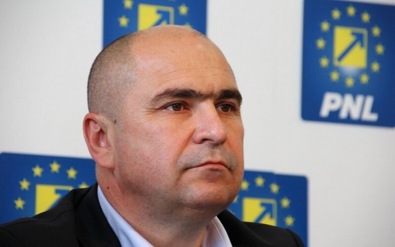 S-au împărțit funcțiile de conducere la PNL. Cine va face parte din echipa lui Bolojan | Surse