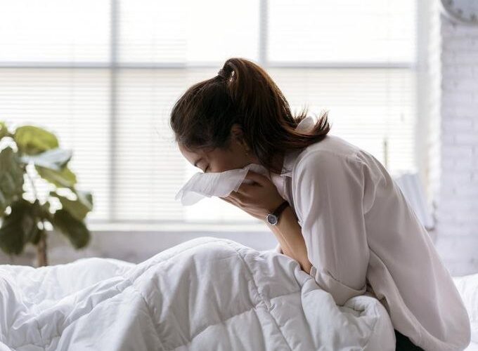Cea mai mortală boală infecțioasă din lume este în creștere într-o țară din Europa. Simptomele sunt ușor de ignorat: „Tusea aceea s-ar putea să nu fie Covid”