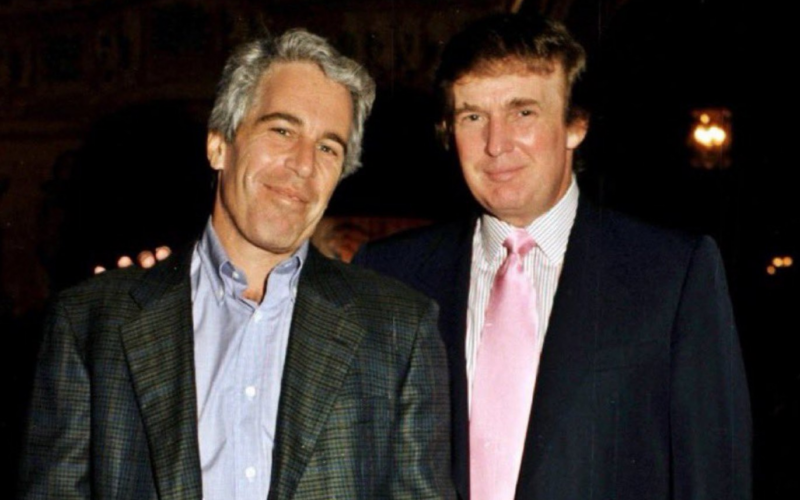 Trump „ar fi petrecut ore întregi” cu una dintre victime lui Jeffrey Epstein. Noi dovezi arată că președintele SUA ar fi știut de crimele infractorului sexual
