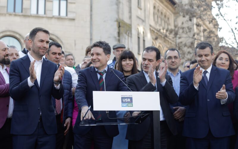 Revocarea lui Ludovic Orban provoacă un val de critici la adresa lui Nicușor Dan. „Nu ar fi ajuns niciodată unde e dacă Orban nu îl susținea…”