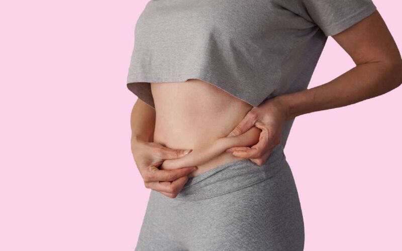 Cinci alimente nesănătoase care favorizează acumularea de grăsime abdominală și trebuie evitate