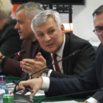 Scandal la ședința din Senat după criza apei. „Nu trebuie să vorbiți” / „Sunteți înfierbântat, nu mai faceți show”