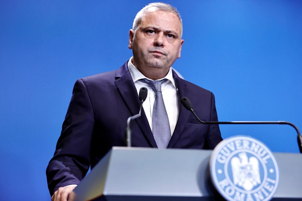 Agricultura, victimă colaterală: disputele din Coaliție blochează banii fermierilor pentru motorină și irigații