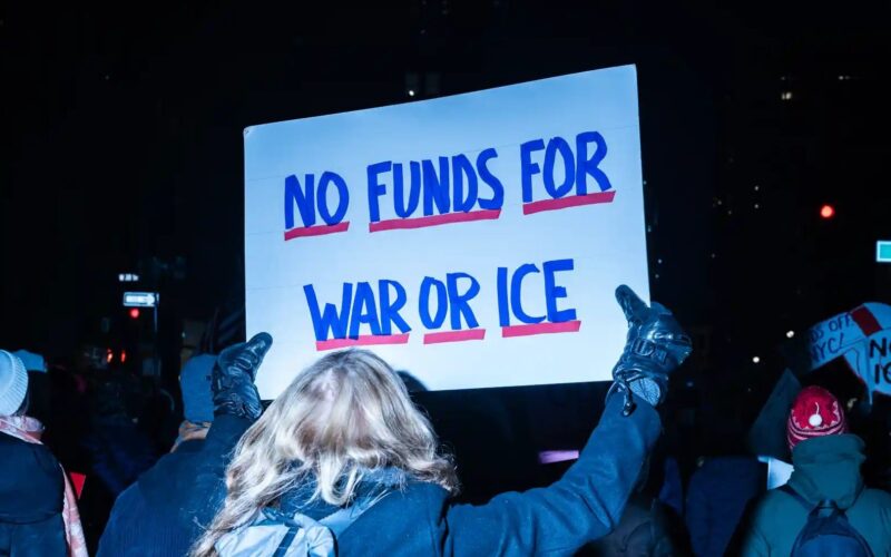 Tot mai mulți americani refuză să își plătească impozitul federal în semn de protest față de politicile lui Donald Trump