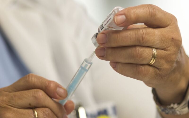 „Nu se vaccinează din cauza dezinformării de pe rețelele sociale”