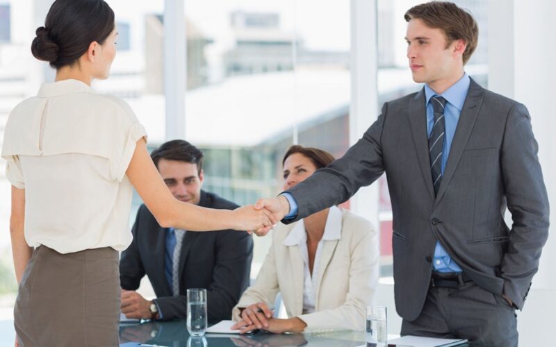 Meseria pentru care se cer doar 4 clase absolvite, dar care e plătită cu 7.000 lei pe lună