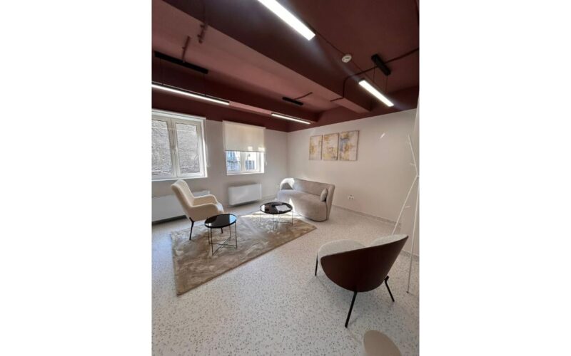 de ce tot mai mulți aleg terapia față în față în locul celei online?