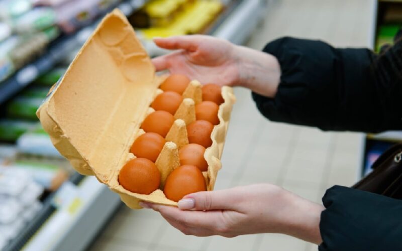 Nemții au rămas fără ouă chiar înainte de Paștele Catolic