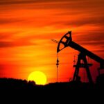 Petrolul ajunge la 97 de dolari pe baril