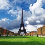 „Raftul de jos este baia mea”. O tânără avocată plătește 430 de euro pe lună pentru o garsonieră de 10 metri pătrați în Paris