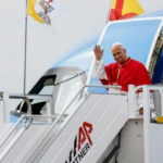 Papa Leon al XIV-lea a aterizat la Madrid, prima oprire dintr-o vizită de şapte zile în Spania