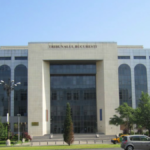 Un cetățean din Brașov a depus trei cereri de dizolvare a PNL, USR și UDMR la Tribunalul București