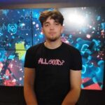 Sănătatea mintală a elevilor, rezolvată tot de elevi. „Nu foarte mulți elevi din România au norocul să fie ascultați”, spune Alec Finta, creatorul aplicației „All Good”