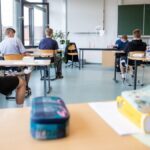 Ministerul Educației amână cu o zi proba obligatorie a profilului din cauza codului roșu de caniculă – Aleph News