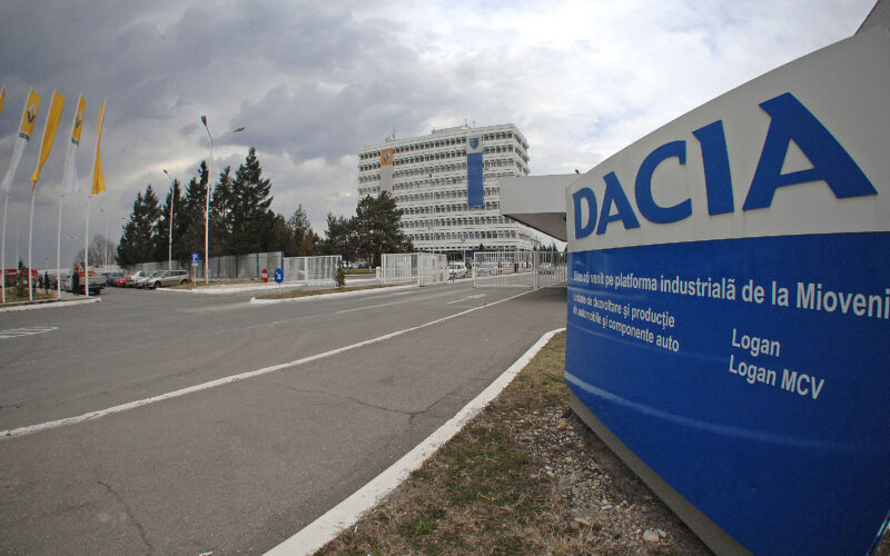 Avertisment fără precedent al șefului Dacia