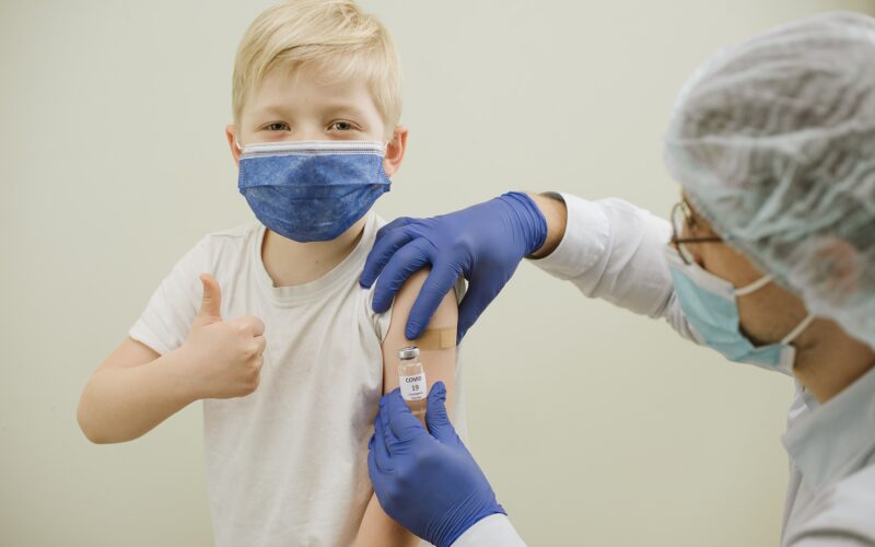 Ministerul Sănătății dă asigurări că există stocuri suficiente pentru vaccinarea copiilor