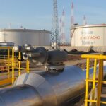 Kazahstanul reia exporturile de petrol prin Marea Neagră după suspendarea provocată de atacurile cu drone