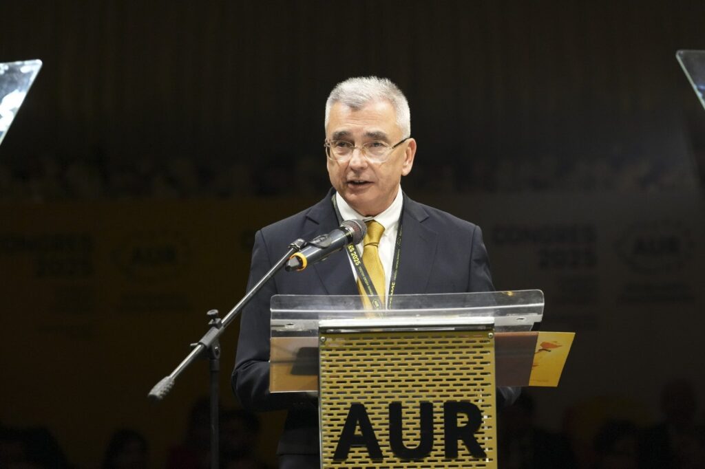 Petrișor Peiu i-ar fi spus lui Sorin Grindeanu să nu-l trimită pe Adrian Veștea la AUR. „Se va face de râs”