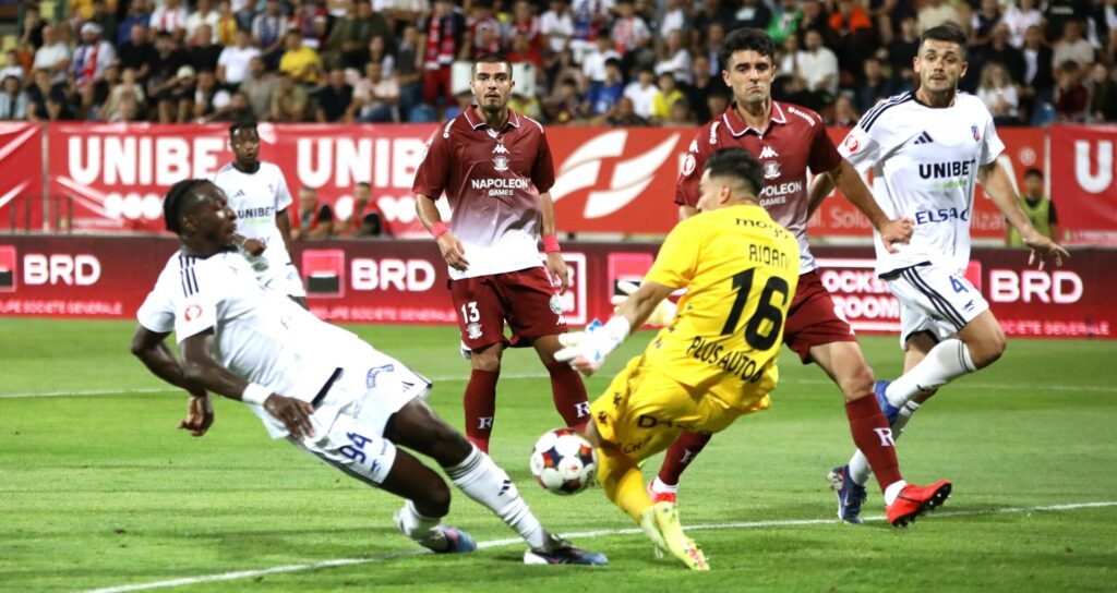 Alexandru Pașcanu, reacție neașteptată după ce a comis un penalty și a fost eliminat în FC Botoșani