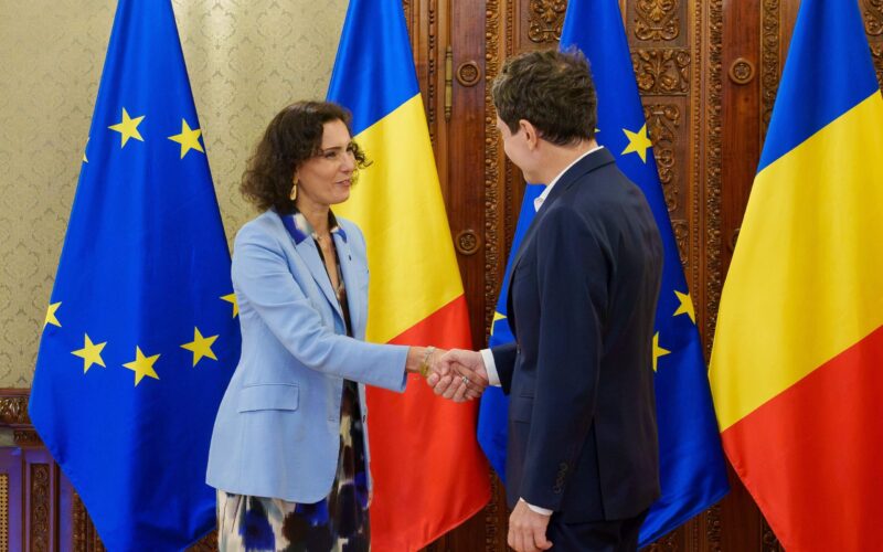 Nicușor Dan, discuții cu Hadja Lahbib despre pregătirea pentru situații de criză. România, apreciată pentru operațiunile de evacuare medicală