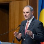 Ministrul Alexandru Nazare anunţă că România a trecut și actualul test de rating al agenției S&P, evitând retrogradarea în Junk!
